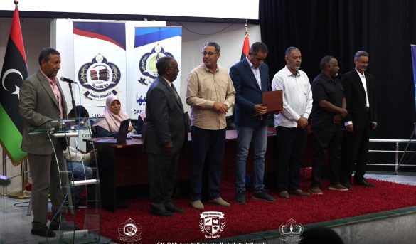  قســم الجغرافيــا يحتفــل باليــوم العالمــي لنظــم المعلومــات الجغرافيــة .