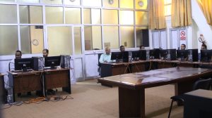 مركــز التدريـب والتطويــر بالجامعــة ينفــذ دورة تدريبيــة بعنــوان :مهــارات استخــدام الحاســوب والانتـرنــت