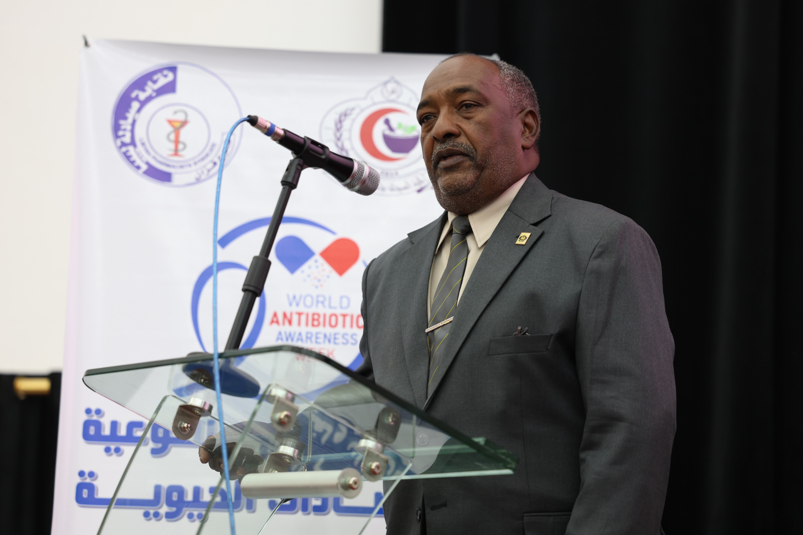 كلمــة رئيــس جامعــة سبــها - المكلــف - الدكتــور حســن محمــد الخبيــري .  