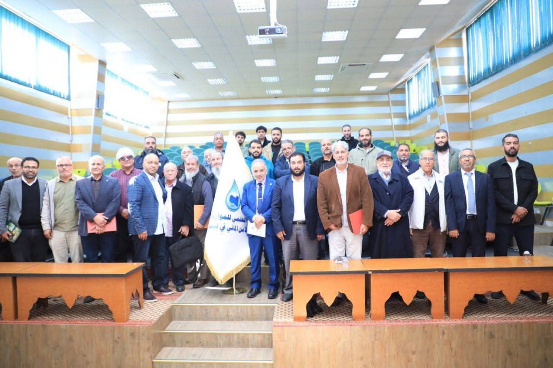 "إلاعلان عن بدء اللجان التحضيرية والعلمية للتحضير لفعاليات المؤتمر العلمي الثالث للموارد المائية والأمن المائي في ليبيا" والذي تقيمه جامعة بنغازي .