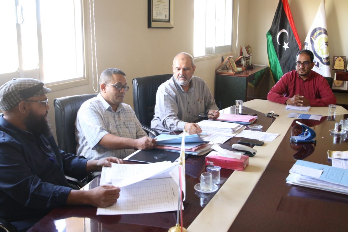 الاجتمــاع الاعتيــادي الثانــي للجنــة شــؤون الموظفيــن للعــام الجامعــي (2025م).