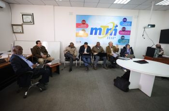 ورشــة عمــل مشتركــة بيـن مركــز التطويــر المعلوماتــي وإدارة الدراســات العليــا بجامعــة سبــها