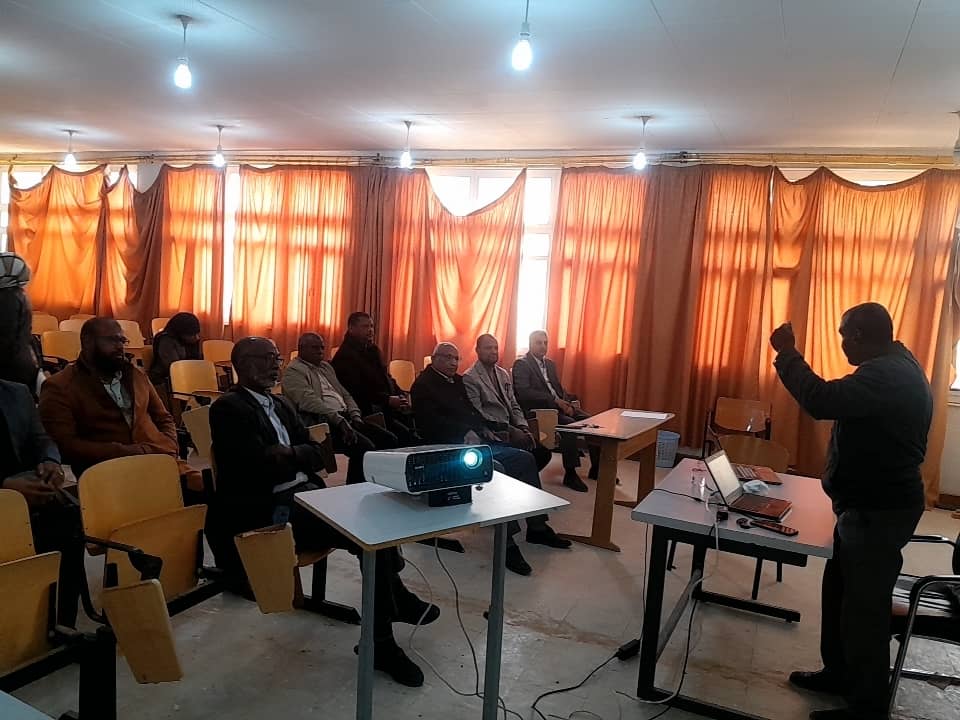 كليــة الزراعــة بقســم التربــة والميــاه تحتفــل باليــوم العالمــي للتربــة .