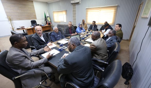 لجنــة الدراسـات العليـا تعقـد اجتماعـها الـدوري الحـادي عشــر لعــام (2025م).