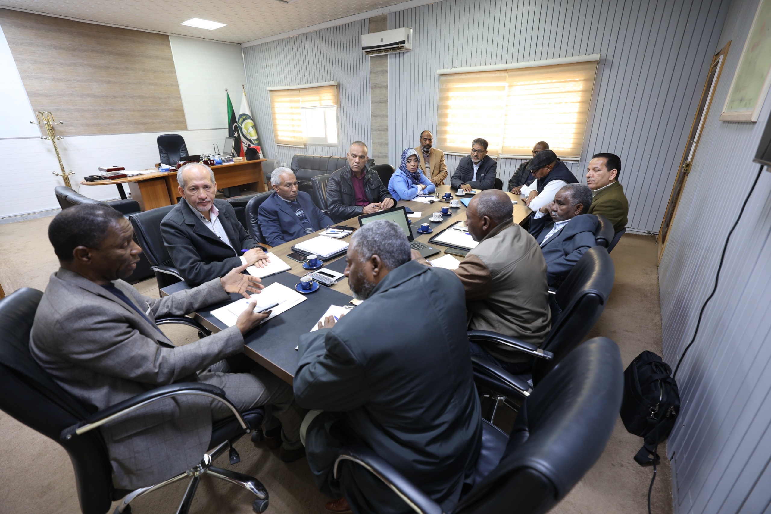 لجنــة الدراسـات العليـا تعقـد اجتماعـها الـدوري الحـادي عشــر لعــام (2025م).