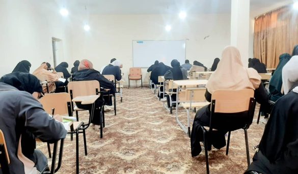 انطــلاق الامتحانــات النهائيــة فـي كليــة التربيــة زويلــة.