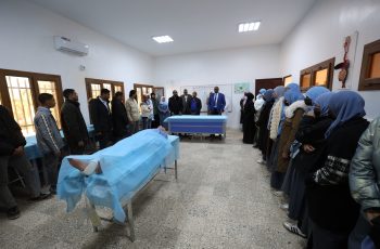 مدرسـة الشعــلة التعليمــية تـزور كلــية التمــريض .