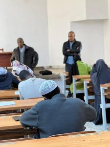 انطــلاق الامتحـانات النهائـية لطلبـة الدراسـات العليــا بكليـة القانـون .