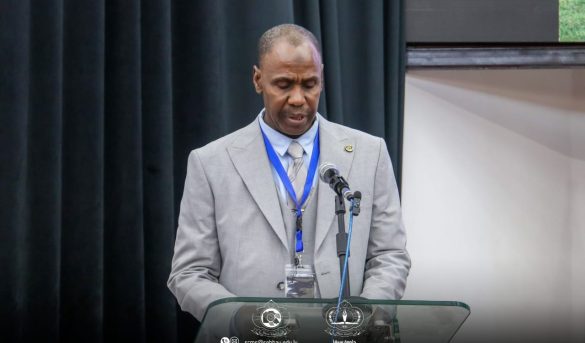 كلــمة د.عاشـور سـعد ميـنا عمـيد كلــية التربـية البدنـية وعلــوم الرياضــة.