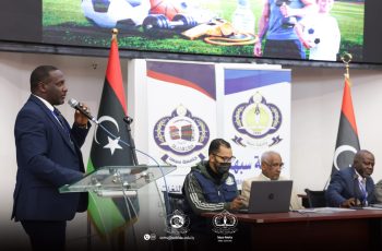 بدأت الفعاليات بالجوانب الميدانية والواقعية للأندية الرياضية بعرض مرئي، ونتائج استطلاع قدمه مركز الإعلام الجامعي