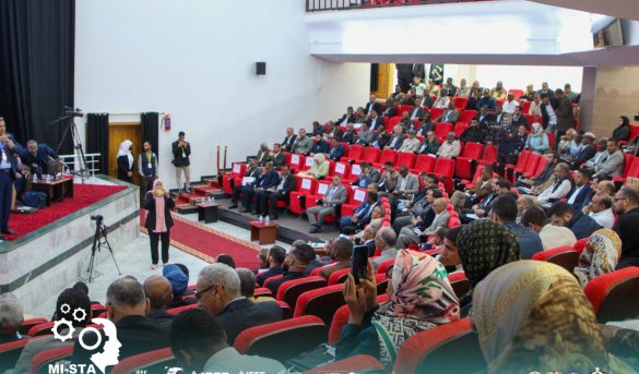 تخلل الملتقى المغاربي الدولي الخامس ليوم الثاني على التوالي عرض مجموعة من الأوراق البحثية