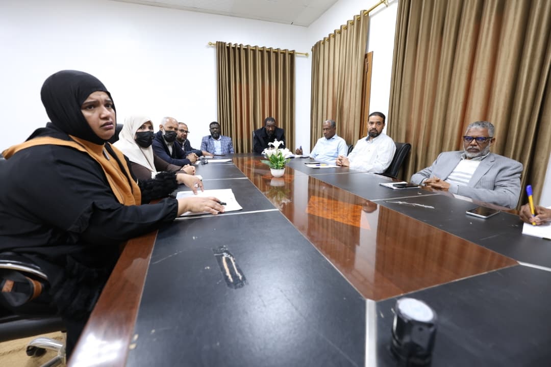  الاجتـماع الـدوري السـادس لمجـلس كلـية التمـريض.