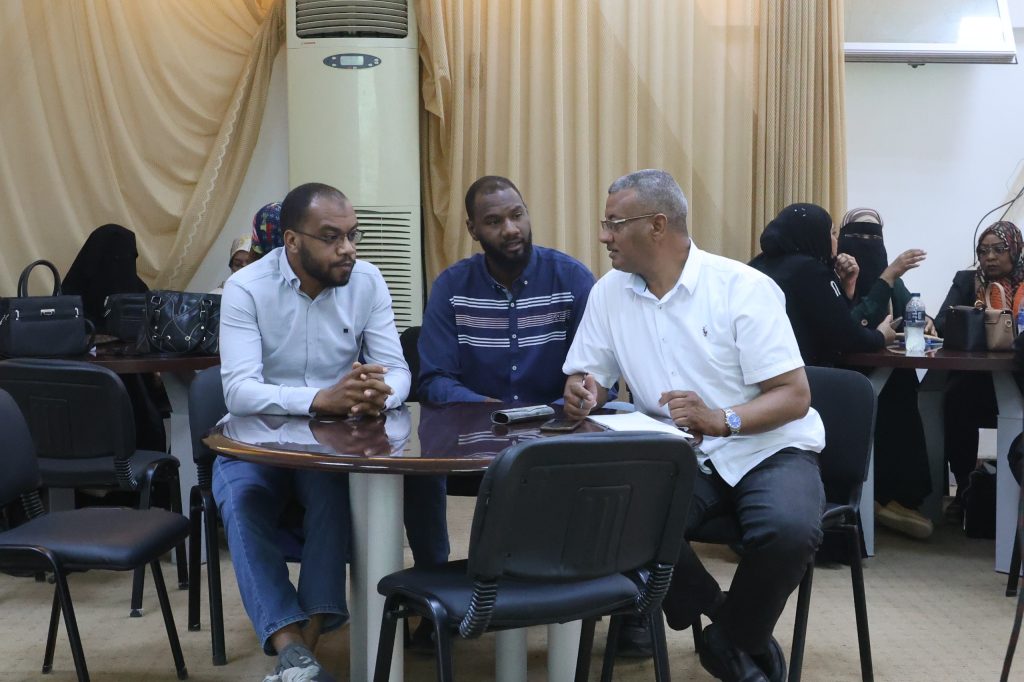 مركز التدريب والتطوير بجامعة سبها يطلق دورة تدريبية حول "طرق تطوير أداء الموظفين"