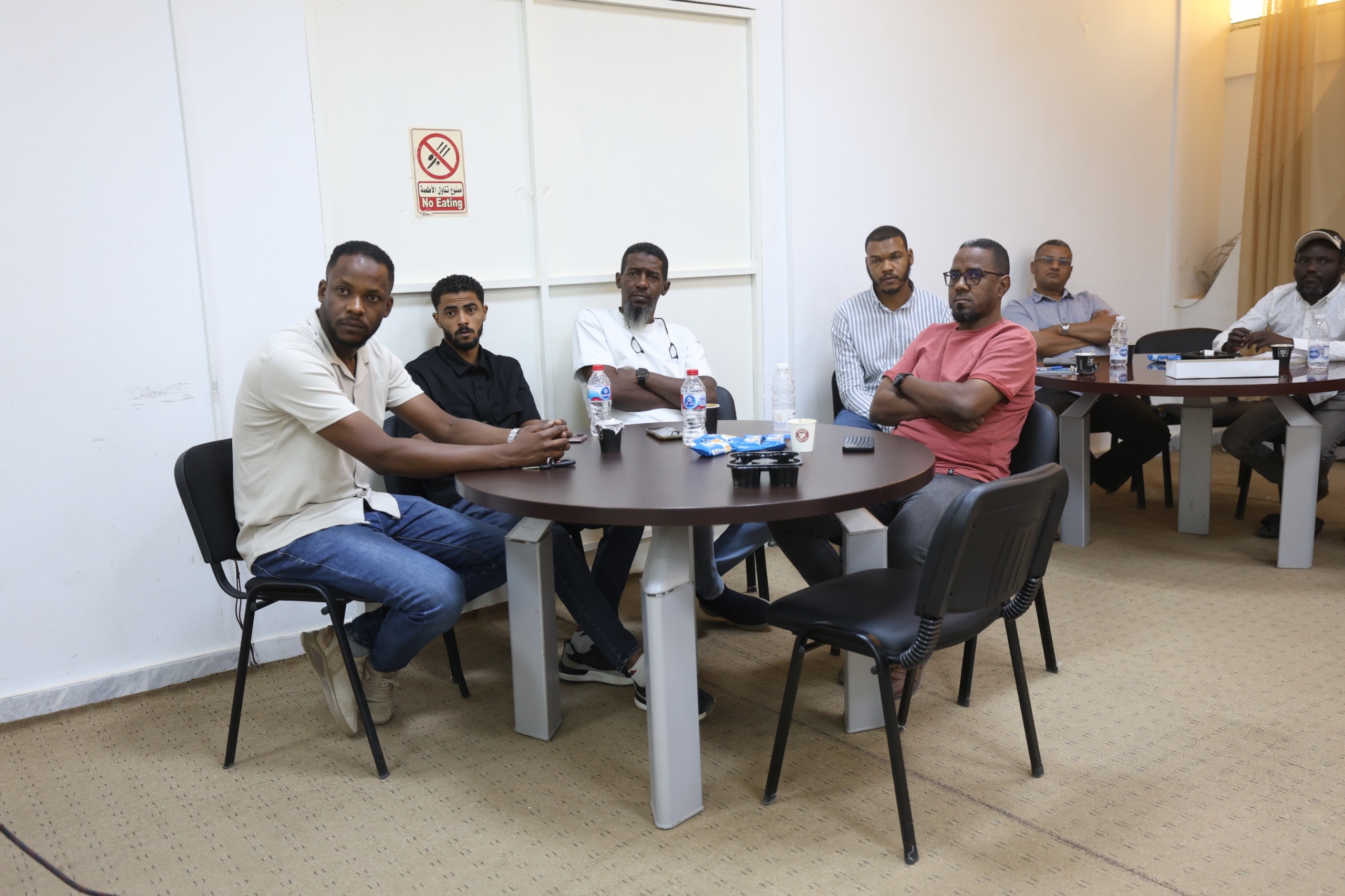  مـركز التـدريب والتطـوير بالجامـعة ينـفذ دورة تدريبـية بعنوان : الاحـتراق الوظيـفي داخـل العـمل الاسـباب والعـلاج