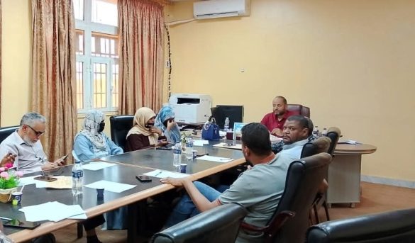 مجلـس كلـية الزراعـة يعـقد اجتمـاعه الـدوري لمـناقشة عـدد من الملفـات الأكاديمـية والإداريـة .